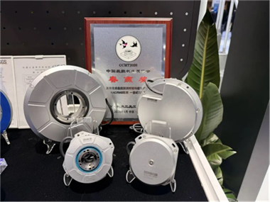 通用技術(shù)國測時柵獲春燕獎 三款重磅新品發(fā)布